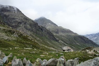 Julier geçidinde graubuenden, İsviçre