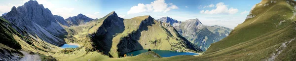 Lagos de montaña en los Alpes de Allgaeu en el Tirol —  Fotos de Stock