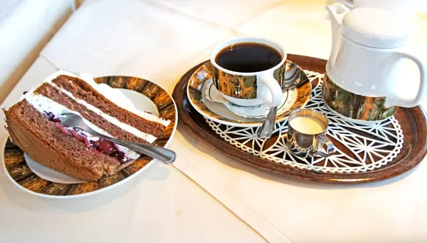 kahve ve kek öğleden sonra