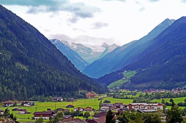 Neustift stubai glacier ile stubai Vadisi