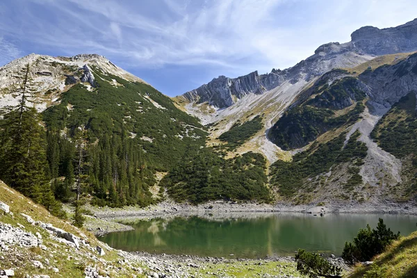 Soiernsee meer in Alpen — Stockfoto