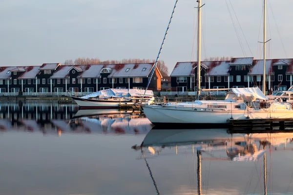 Yachts on marina in Groningen — Stock Photo, Image