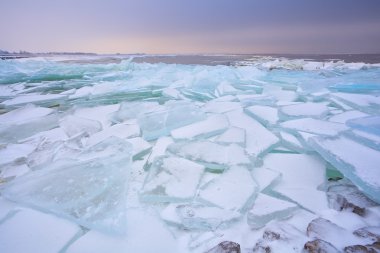 kırık parçaları raf buz üzerinde IJsselmeer, Hollanda
