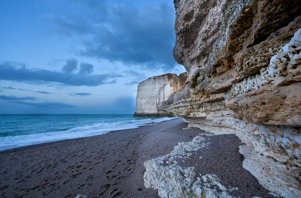 大西洋の海岸の岩の崖 — ストック写真