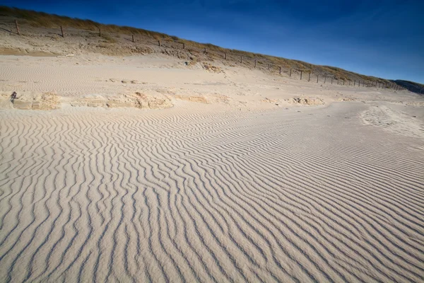 Wellen-Sand-Textur auf Stranddünen — Stockfoto