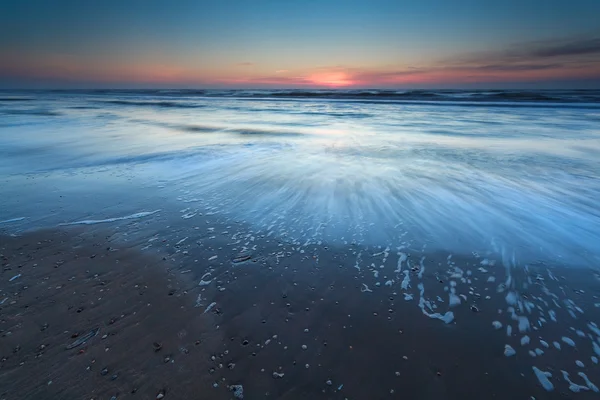 Noordzee-strand in de schemering — Stockfoto