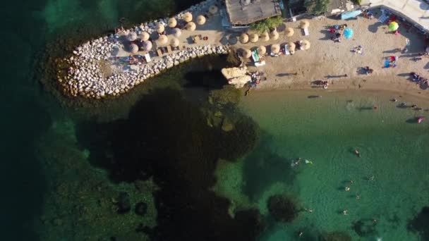 Ansichten einer kleinen Stadt am Meer Urla Cesmealti izmir — Stockvideo