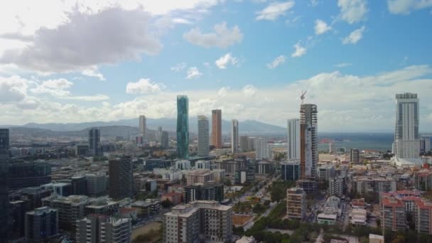 Izmir, Turquía - 17 10 2021: Vista del horizonte de Izmir. Es la tercera ciudad más poblada — Vídeos de Stock