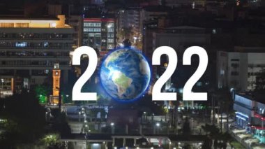 2022 yılbaşı konsepti. Modern şehir ve küresel ağ.