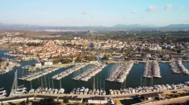 Seferihisar Sigacik Marina insansız hava aracı atışı ve kale, IZMIR, TURKEY