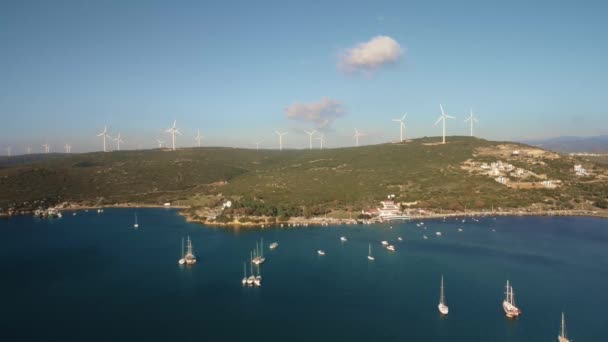 Seferihisar Sigacik Marina insansız hava aracı atışı ve kale, IZMIR, TURKEY — Stok video