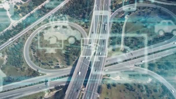 Moderne Highway-Luftaufnahme und verschiedene Karten. Transport- und Technologiekonzept. Intelligente Verkehrssysteme. Mobilität als Dienstleistung. — Stockvideo
