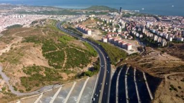 Çağdaş şehir havacılık manzarası.