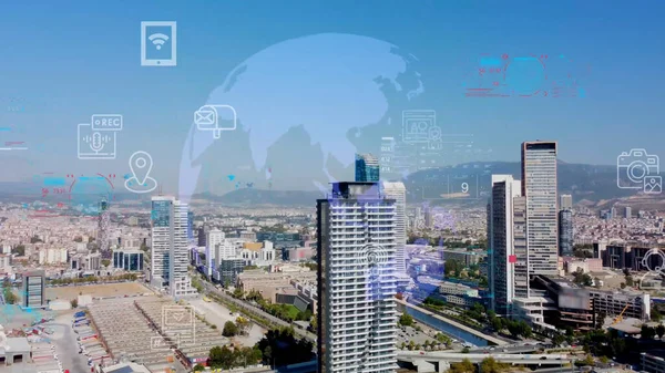 Akıllı şehir ve iletişim ağı konsepti. 5G mi? LPWA Düşük Güç Geniş Alanı. Kablosuz iletişim. — Stok fotoğraf