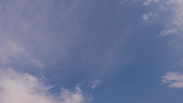 Nubes Lapso Tiempo Nubes Hinchadas Rodantes Mueven Nubes Blancas Rayos — Vídeos de Stock
