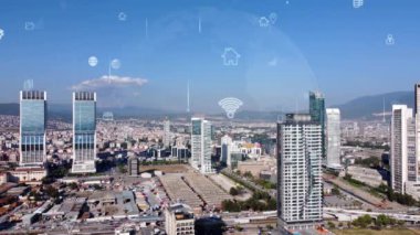 Akıllı şehir ve iletişim ağı konsepti. 5G mi? LPWA Düşük Güç Geniş Alanı. Kablosuz iletişim. Yüksek kalite 4k görüntü