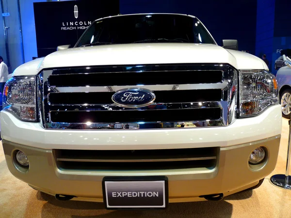 Ford Expédition SUV — Photo