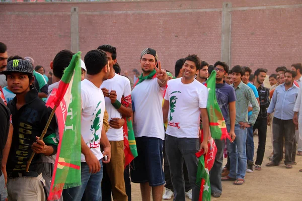 PTI támogatói Pakisztán mozgás az igazságszolgáltatás — Stock Fotó