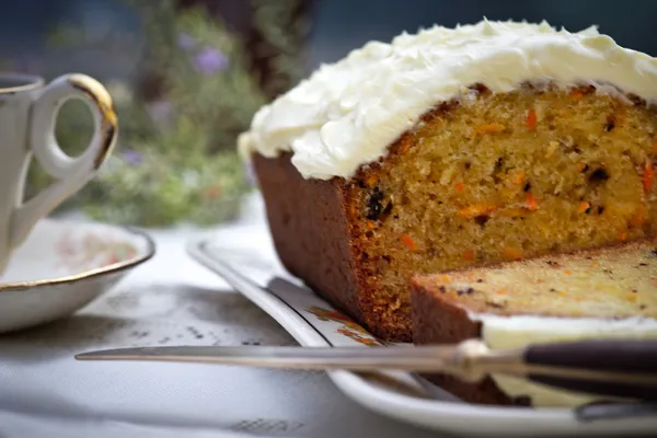 Hausgemachter Karottenkuchen Stockbild