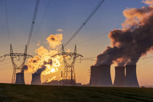 Атомна Електростанція Ранковому Сонці — стокове фото