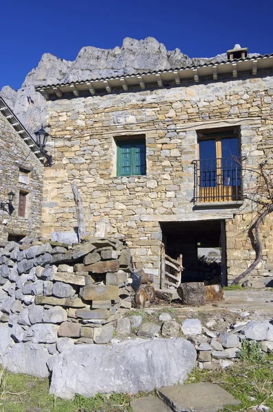 Rural house — Stock Photo, Image