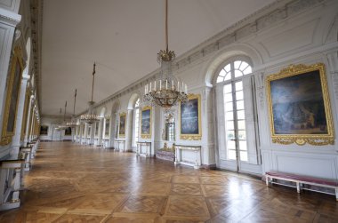 Versailles