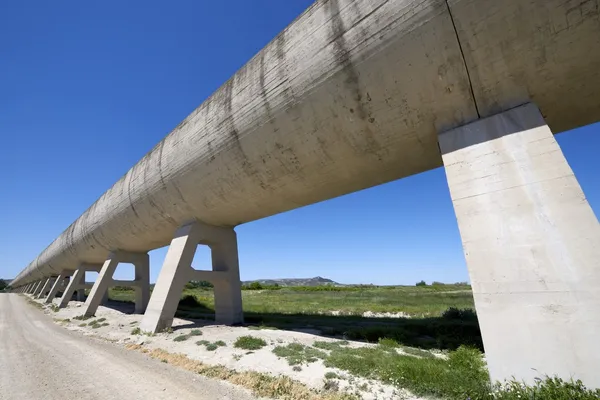 Canal de irrigação — Fotografia de Stock