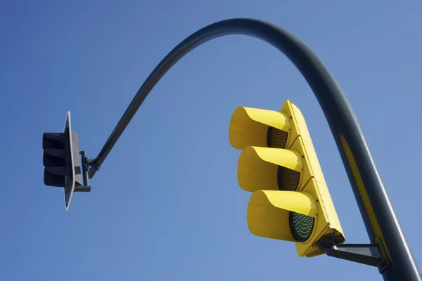 黄色の信号 — ストック写真