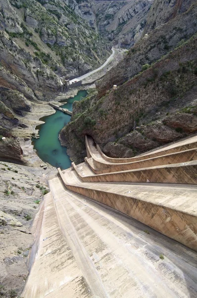 Presa Escales — Foto de Stock