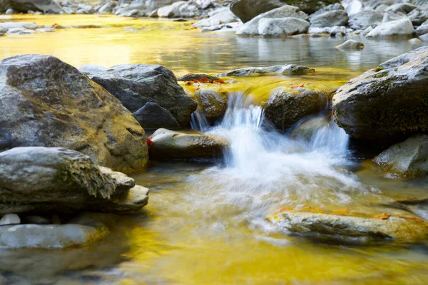 Creek Pireneusokban Anso Valley Huesca Tartomány Aragóniában Spanyolországban — Stock Fotó