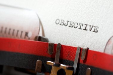 Bir daktiloyla yazılmış nesne kelimesi.