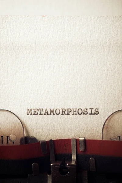 Palabra Metamorfosis Escrita Con Una Máquina Escribir — Foto de Stock
