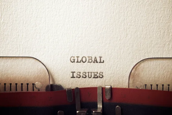 Tekst Zagadnień Globalnych Napisany Maszyną Pisania — Zdjęcie stockowe