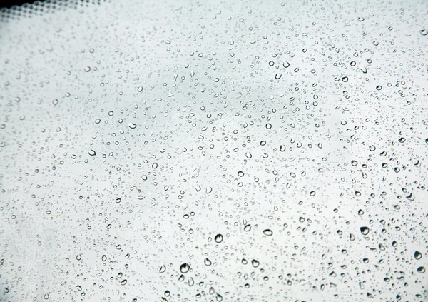 Gotas de lluvia en ventana — Foto de Stock