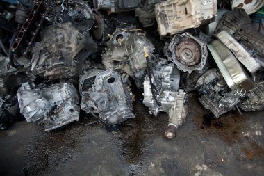 motor garajlar, araba parçaları kavramı