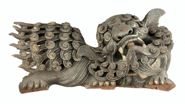 Chinese wooden lion carving — Stock Photo, Image