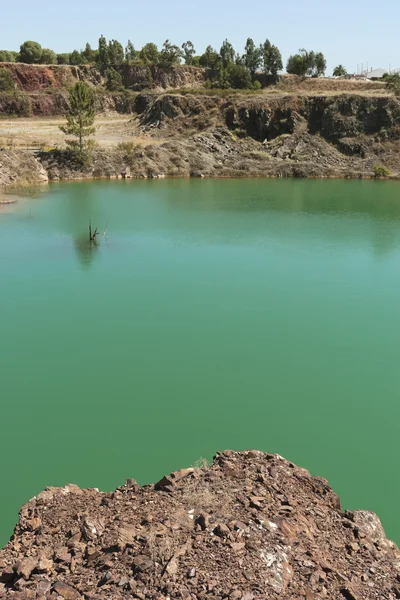 Znečištěná voda — Stock fotografie