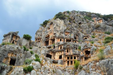 kaya mezarları