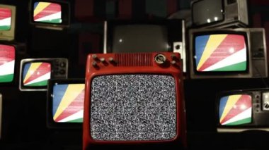 Seyşel bayrağı ve Retro Televizyonlar. Yakınlaştır.