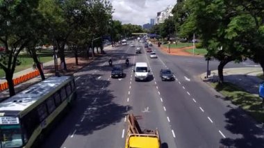 Figueroa Alcorta Bulvarı Recoleta Bölgesi, Buenos Aires, Arjantin. 4K Çözünürlüğü.
