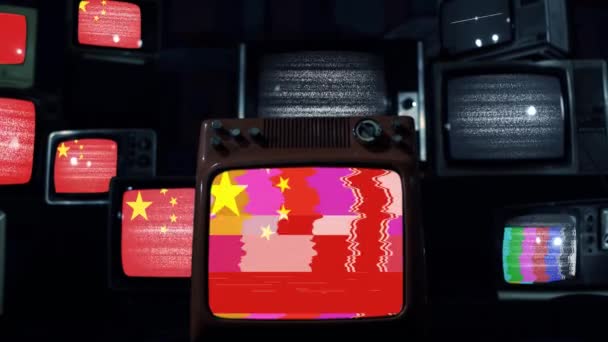 中国の旗とレトロテレビのコロナウイルス コロナウイルス流行発生コンセプト — ストック動画