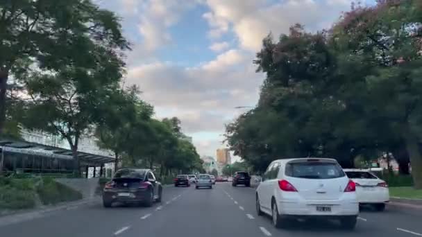 Cars Crossing July Avenue Španělština Avenida Julio Buenos Aires Argentina — Stock video