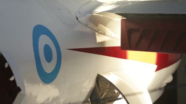 Landingsgestel Van Old Pulqui Jet Fighter Aircraft Tentoongesteld Buenos Aires — Stockvideo