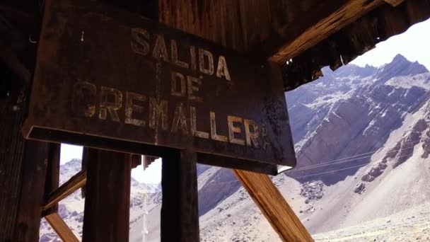 Övergiven Tåg Avalanche Shelter Anderna Bergen Mendoza Provinsen Argentina Upplösning — Stockvideo
