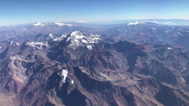 Anderna Berg Sommaren Flygfoto Anderna Från Flygplansfönstret Argentina Sydamerika Upplösning — Stockvideo