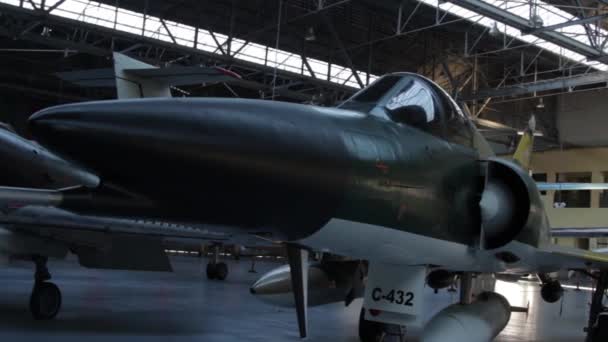 Dassault Mirage 432 Fighter Aircraft Argentine Air Force Display Museo — Vídeo de Stock