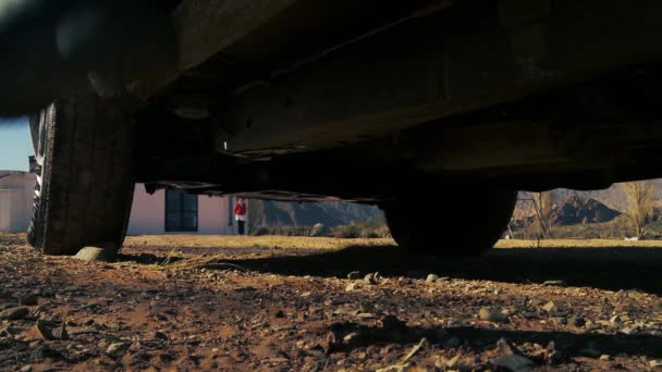 Men Get Out Pickup Truck Arriving Rural School Rioja Province — Vídeos de Stock