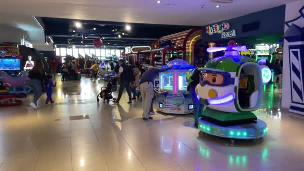 Games Arcade Machines Amusement Arcade Shopping Mall Buenos Aires Resolution — Stockvideo