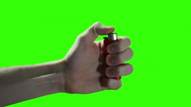 Kırık Çakmak, Çakmak Yeşil Arkaplanda Çalışmıyor. Yakın plan. Yeşil ekranı istediğin görüntüyle ya da resimle değiştirebilirsin. Sonraki Efektler 'de tuşlama efekti ile yapabilirsiniz.