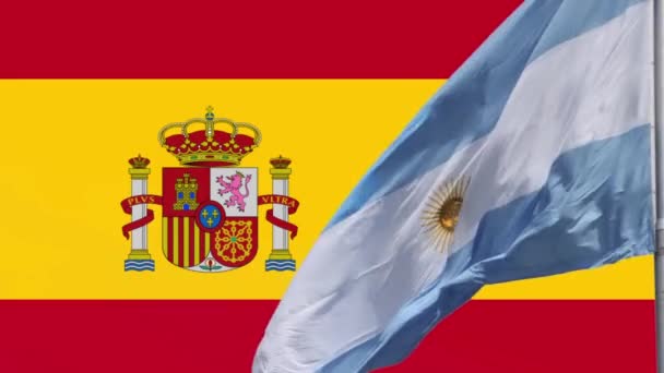 阿根廷国旗和西班牙国旗 友谊概念和国家间国际关系 — 图库视频影像